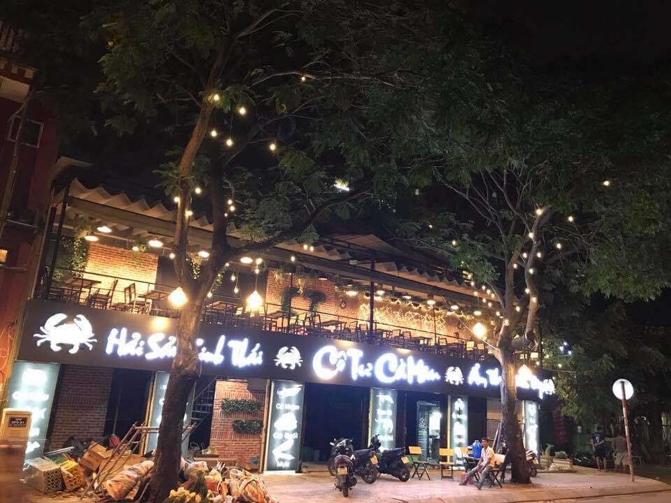Mặt tiền quán ăn hải sản sinh thái