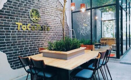 Thi công thiết kế quán trà sữa TOCOTOCO phong cách hiện đại tại Thủ Đức