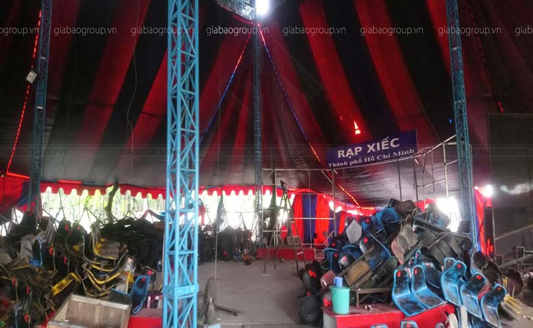 thi-cong-nha-ket-cau-thep-rap-xiec-moi-tai-cong-vien-gia-dinh-4-1
