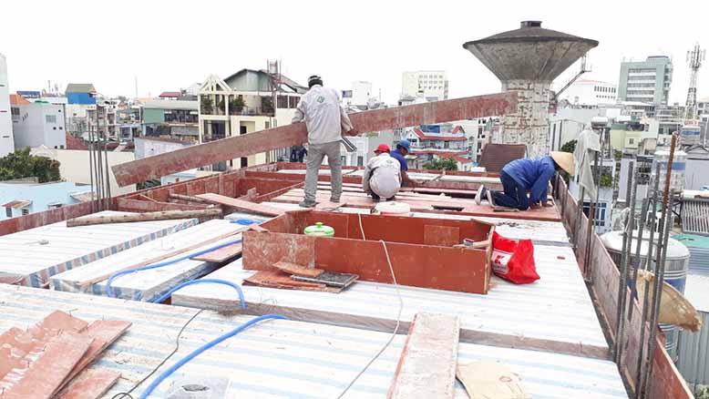 Hình ảnh thực tế thi công nhà phố tân cổ điển