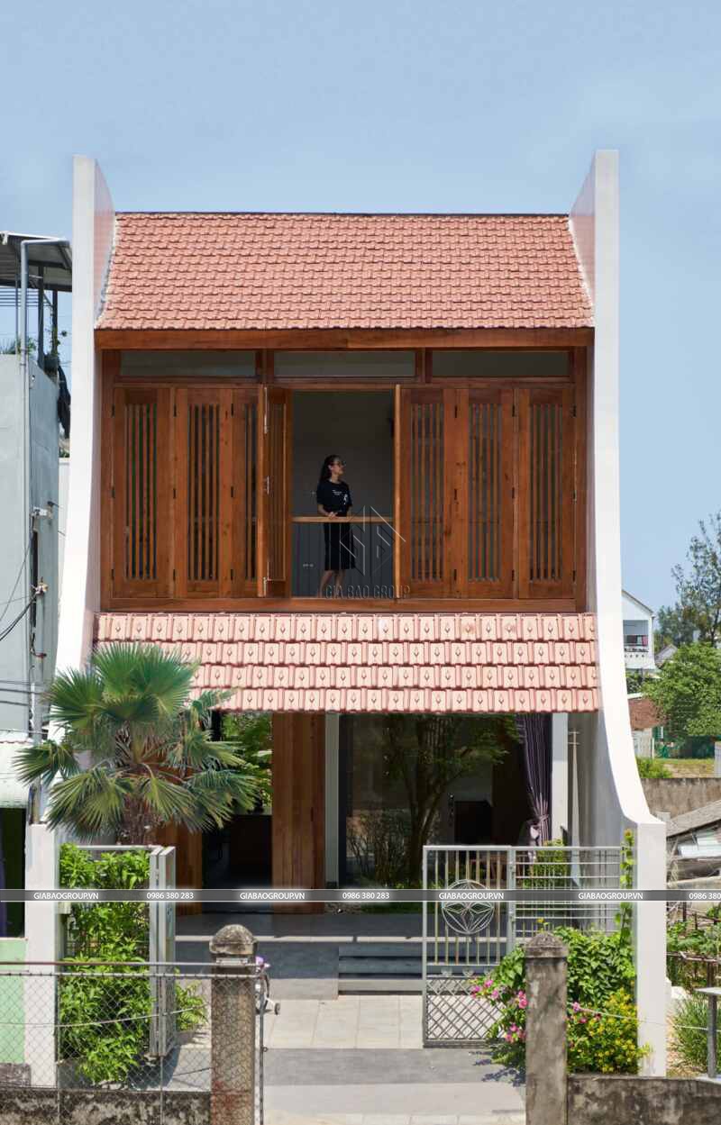 Thiết kế nhà 2 tầng mái ngói