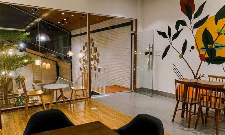 Mẫu thiết kế quán cafe có gác lửng