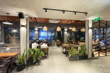 Thiết kế quán cà phê Quận 8 đón đầu xu hướng 2025